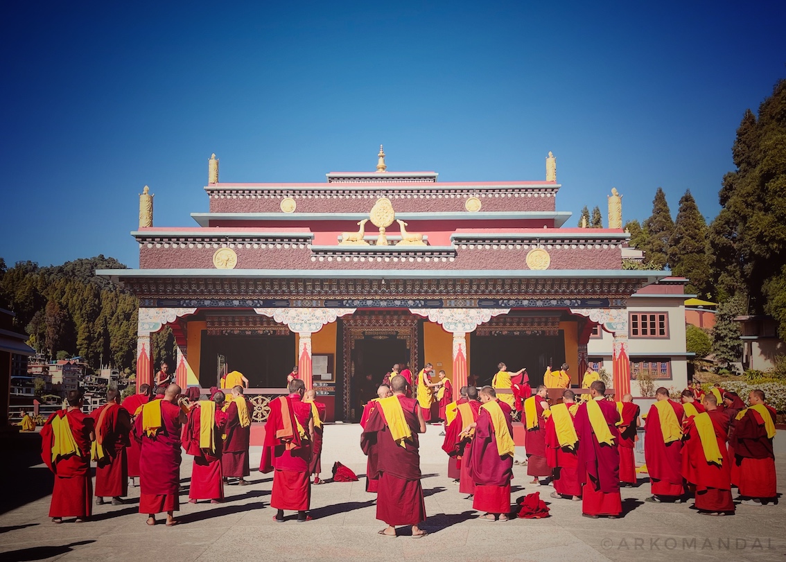 On the Journey to the Monastery